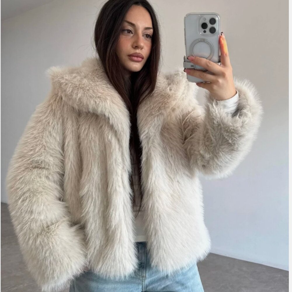 Zara Women Short Faux Fur High Neck Coat Light Beige Cream XS 5320/725 New - Picture 1 of 15